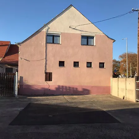 Apartment Solyom Szallo Szombathely