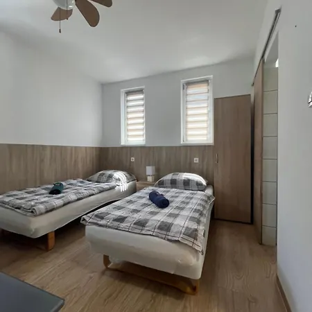 Apartment Solyom Szallo